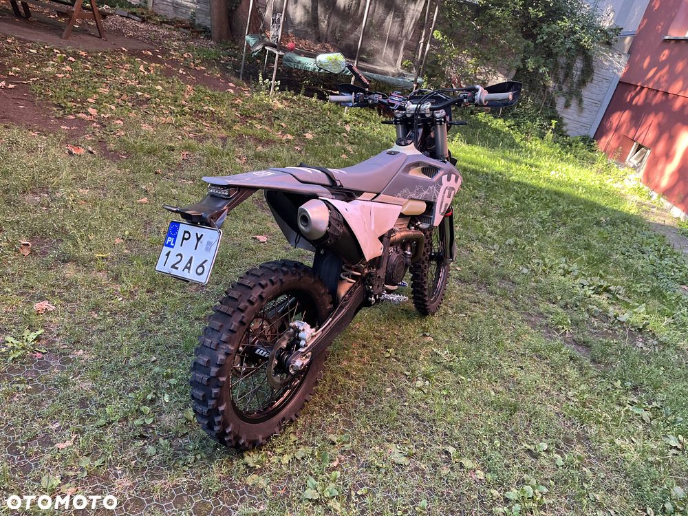 Husqvarna FE - 7