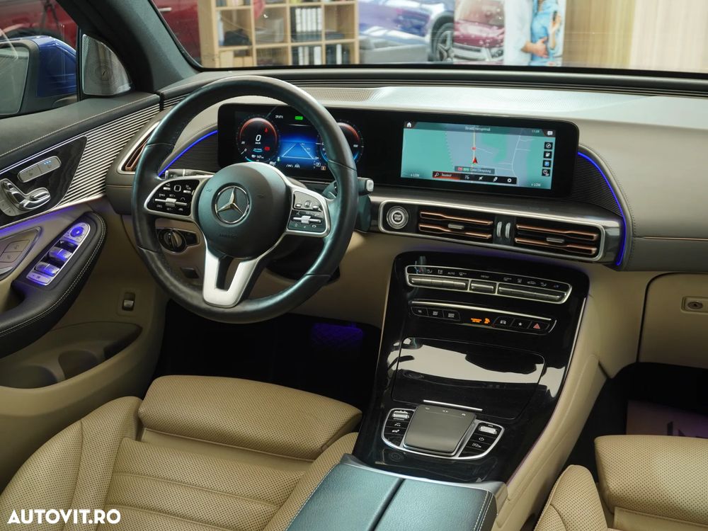 Mercedes-Benz EQC 400 4MATIC - 38