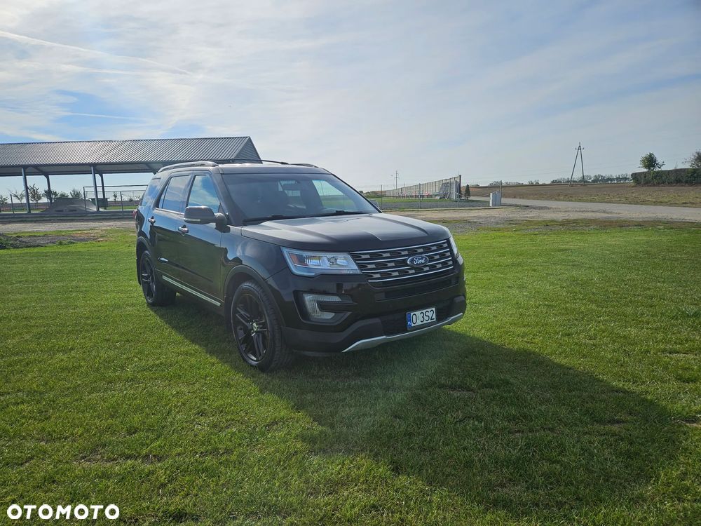 Ford Explorer - 2