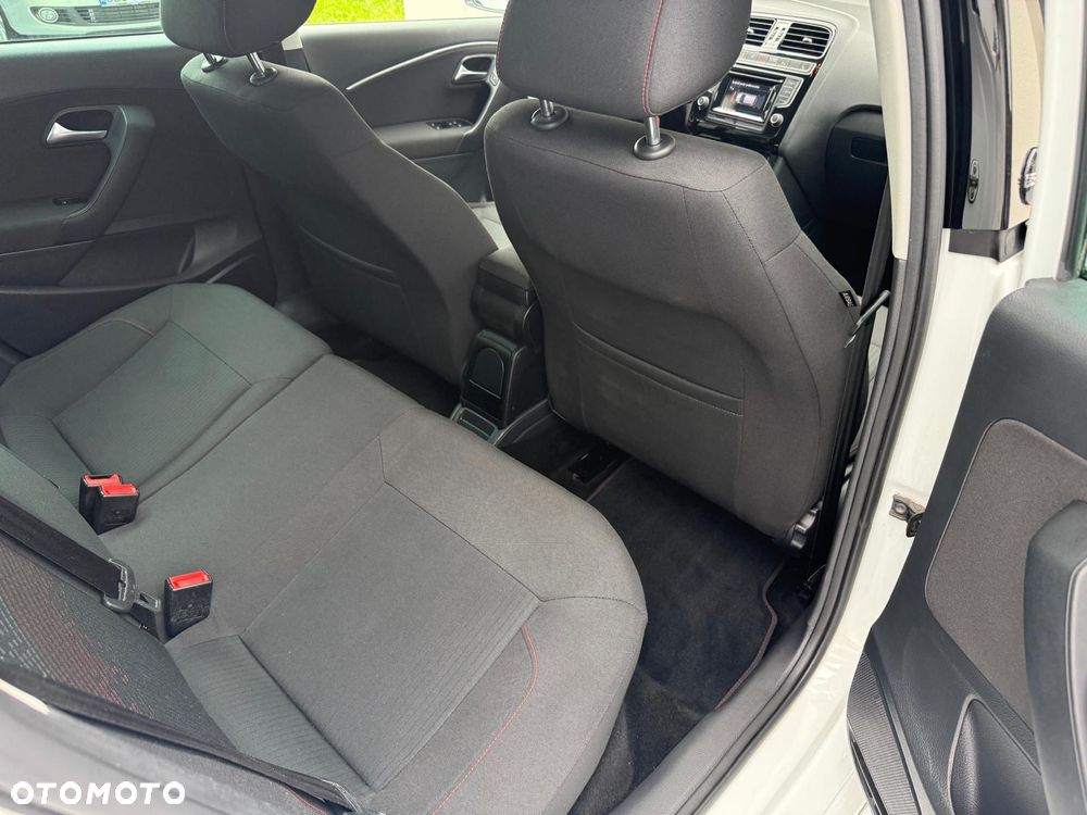 Volkswagen Polo 1.2 TSI (Blue Motion Technology) SOUND - 11