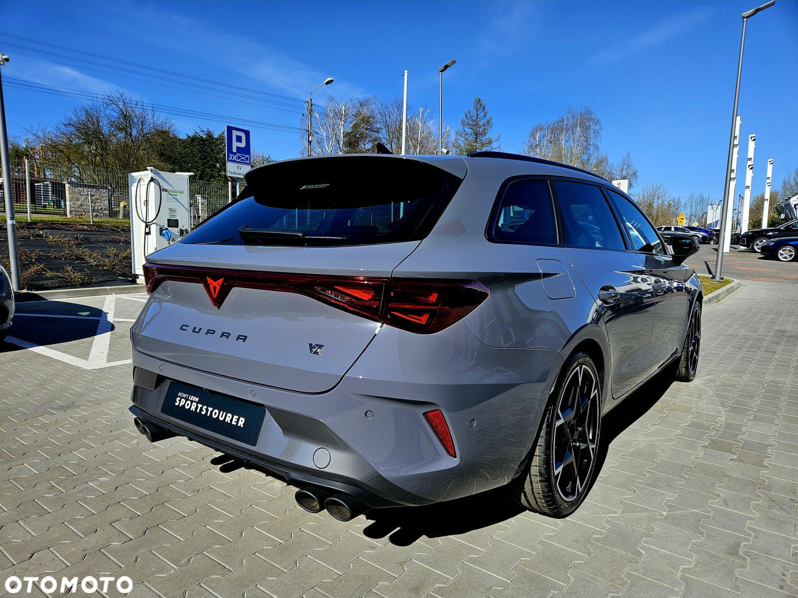 Cupra Leon Sportstourer - 3