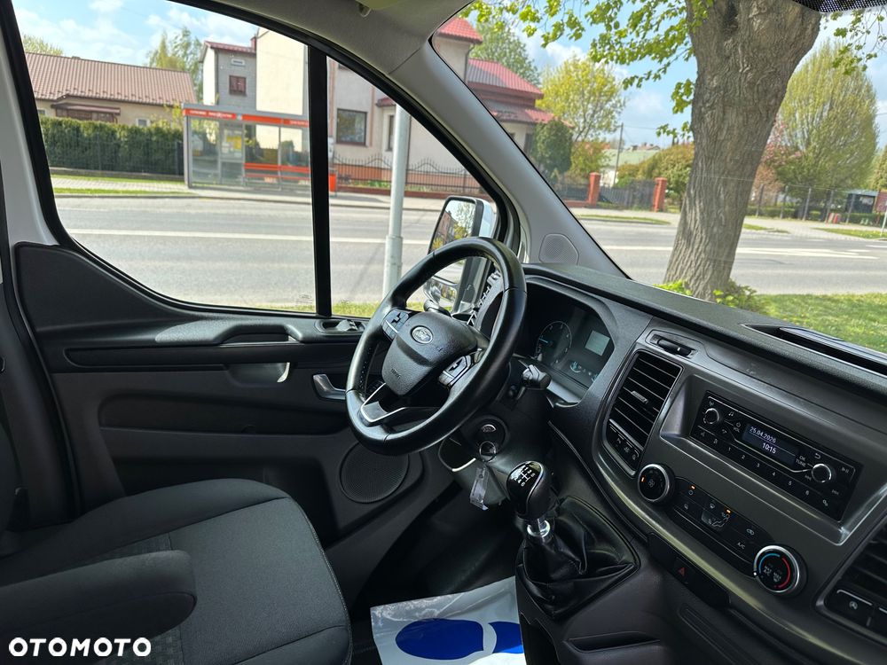 Ford TRANSIT CUSTOM - 14