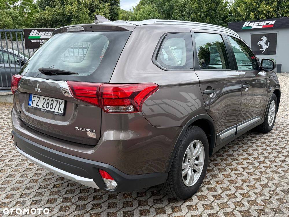 Mitsubishi Outlander 2.0 City Style 2WD - 6