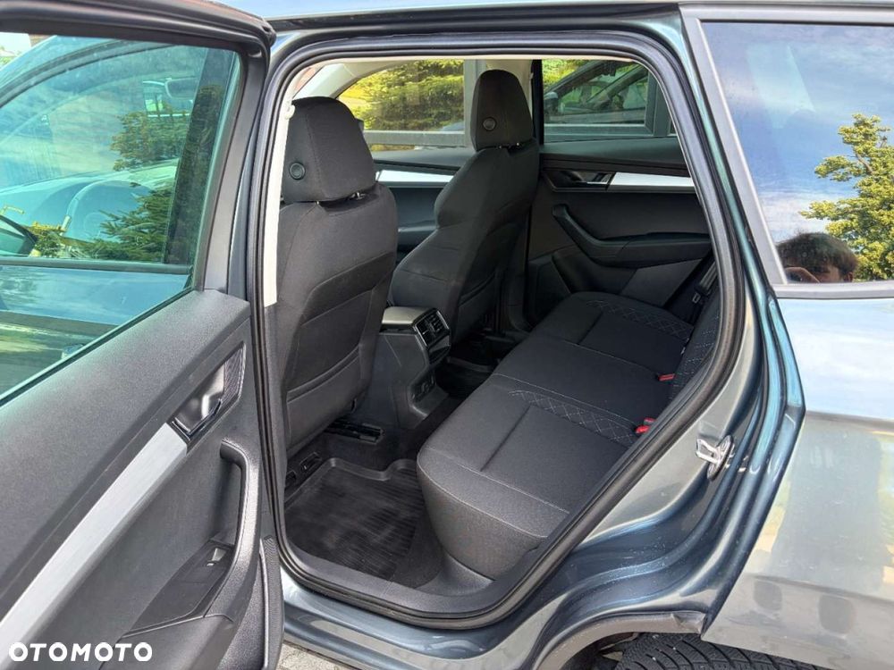 Skoda Karoq 1.6 TDI SCR Ambition - 15