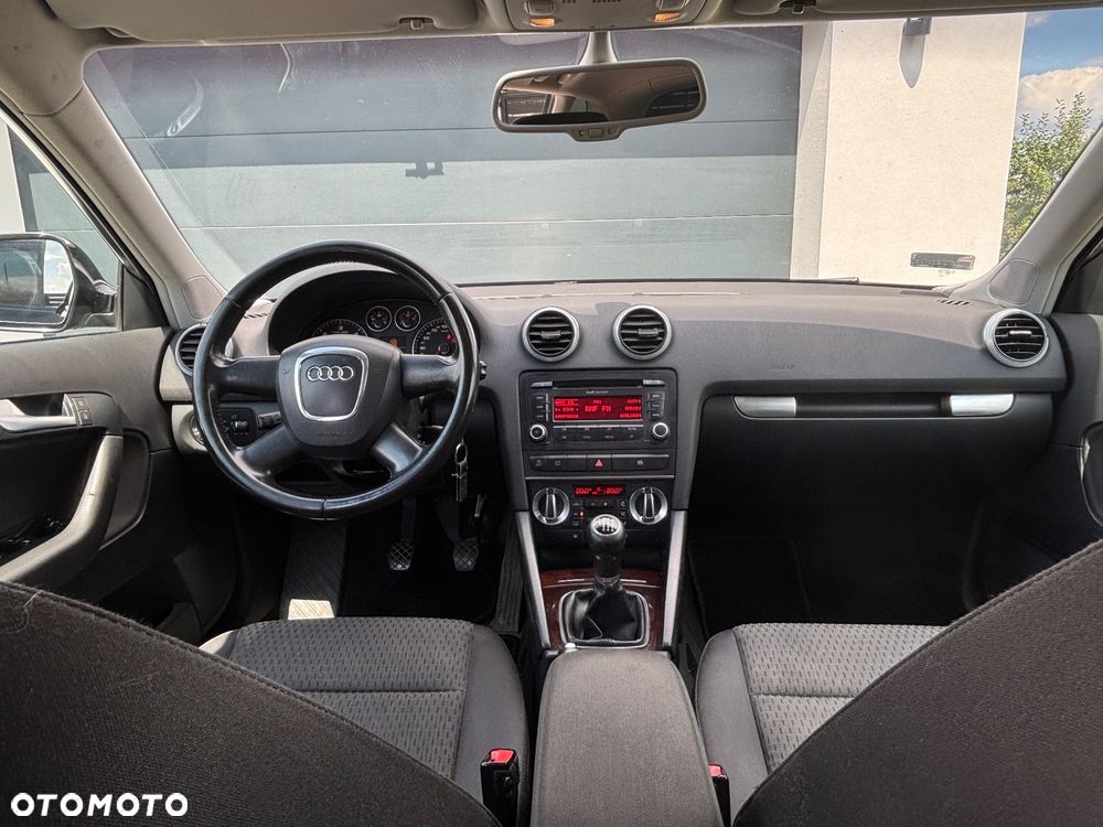 Audi A3 Sportback 2.0 TDI DPF Ambition - 12