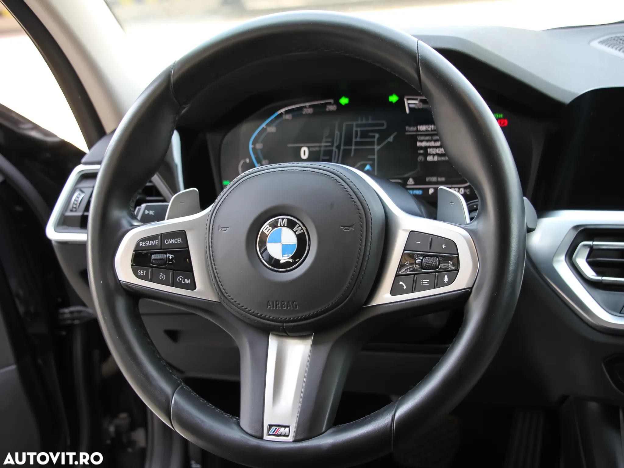 BMW Seria 3 320i Aut. Sport Line - 21