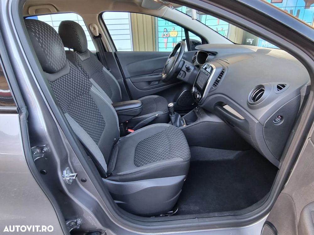 Renault Captur ENERGY TCe Intens - 10