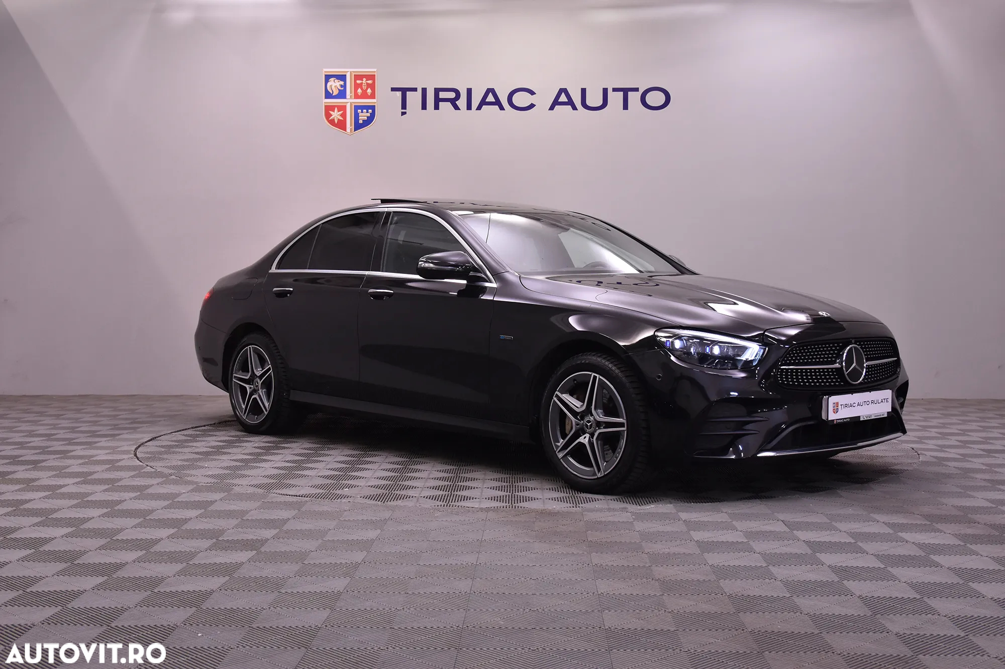 Mercedes-Benz E - 7