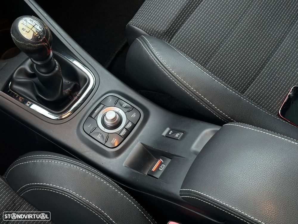 Renault Mégane Sport Tourer 1.5 dCi Bose Edition SS - 29