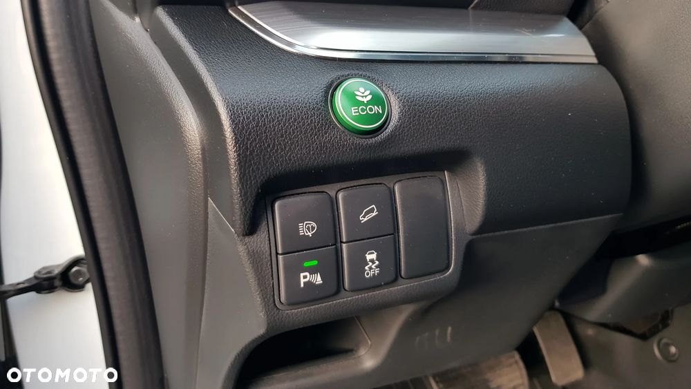 Honda CR-V 2.0 Lifestyle Plus (Honda Connect+) - 25