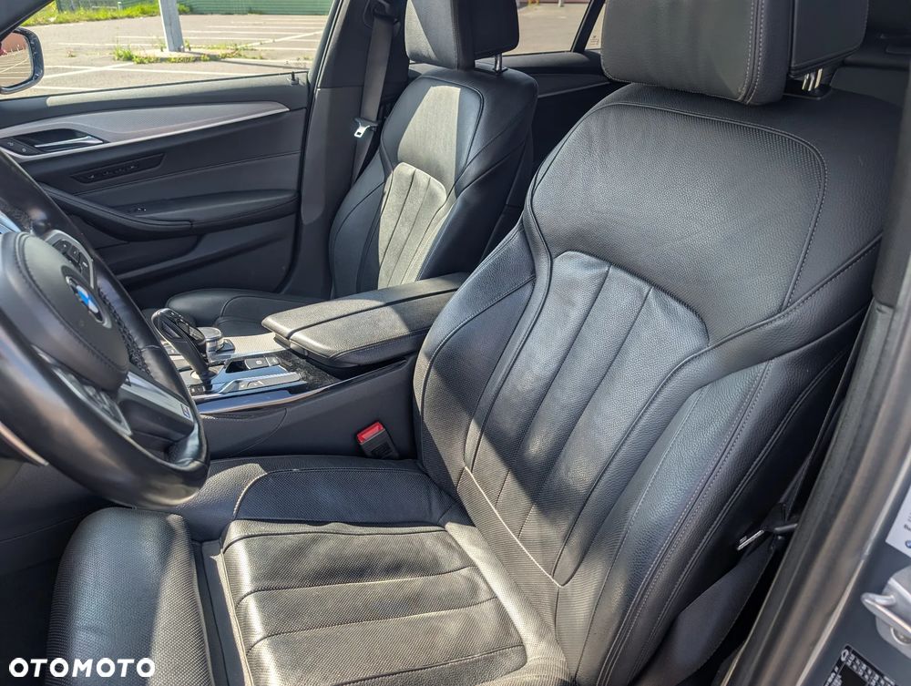 BMW Seria 5 540d xDrive M Sport sport - 21