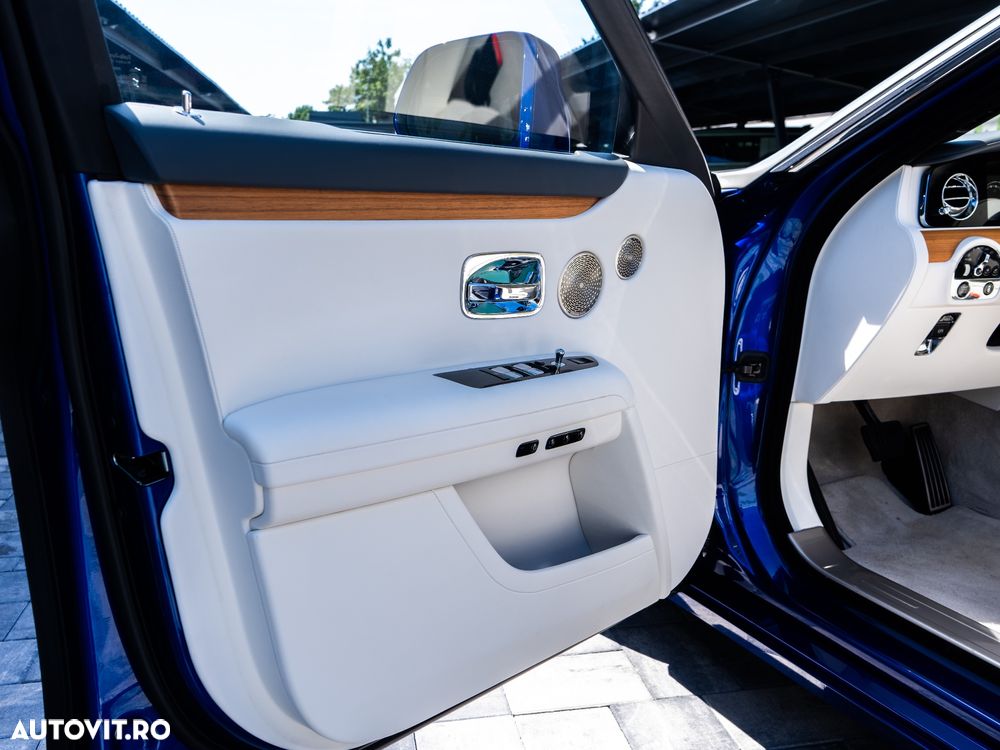 Rolls-Royce Ghost - 33