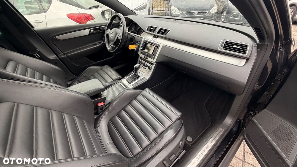 Volkswagen Passat Alltrack 2.0 TDI 4Mot DSG - 11