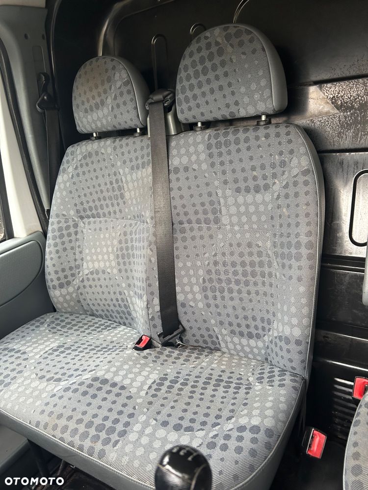 Ford Transit - 11