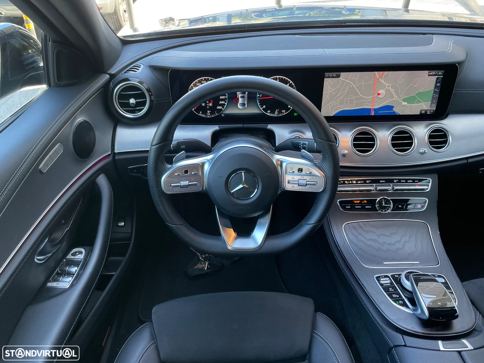 Mercedes-Benz E 220 d AMG - 32