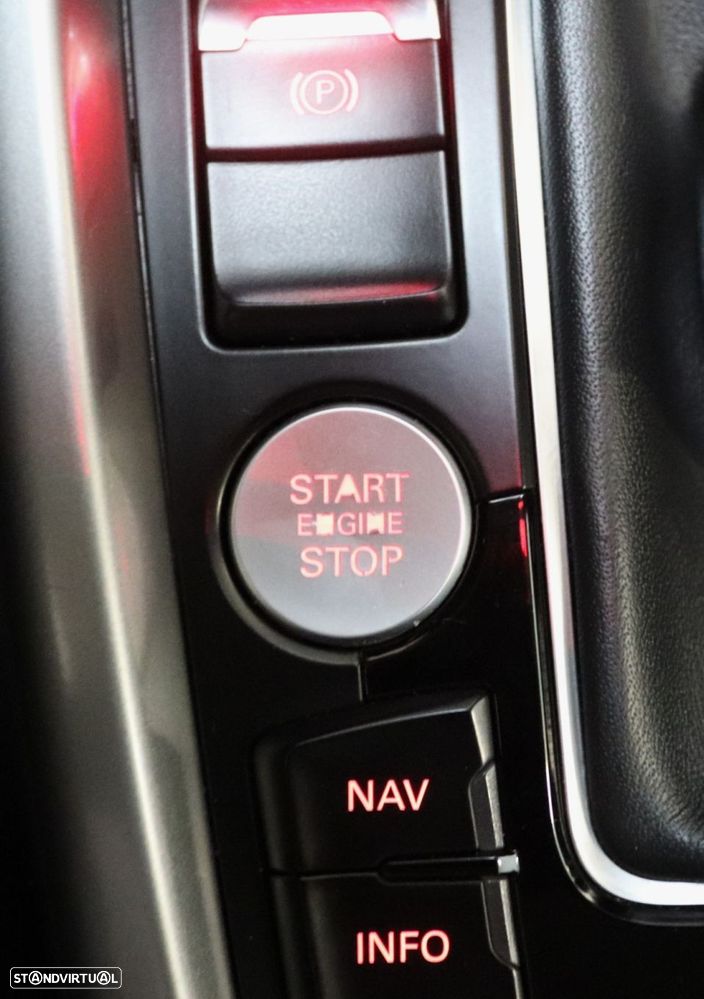 Audi Q5 2.0 TDI Advance - 26