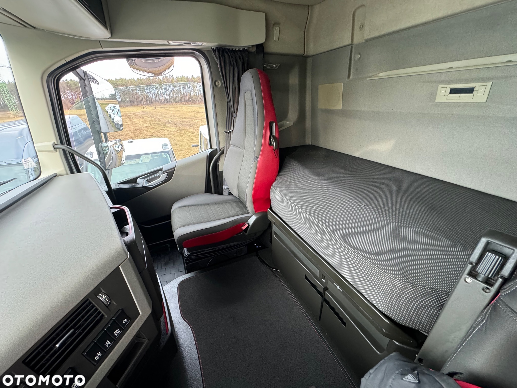 Volvo FH 500 Euro 6 // Super Stan // Serwisowany - 16