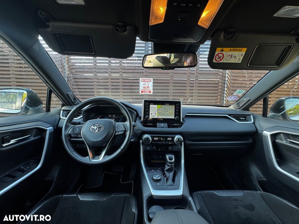 Toyota RAV4 2.5 Hybrid VVT-iE 4x4 Luxury Plus - 17