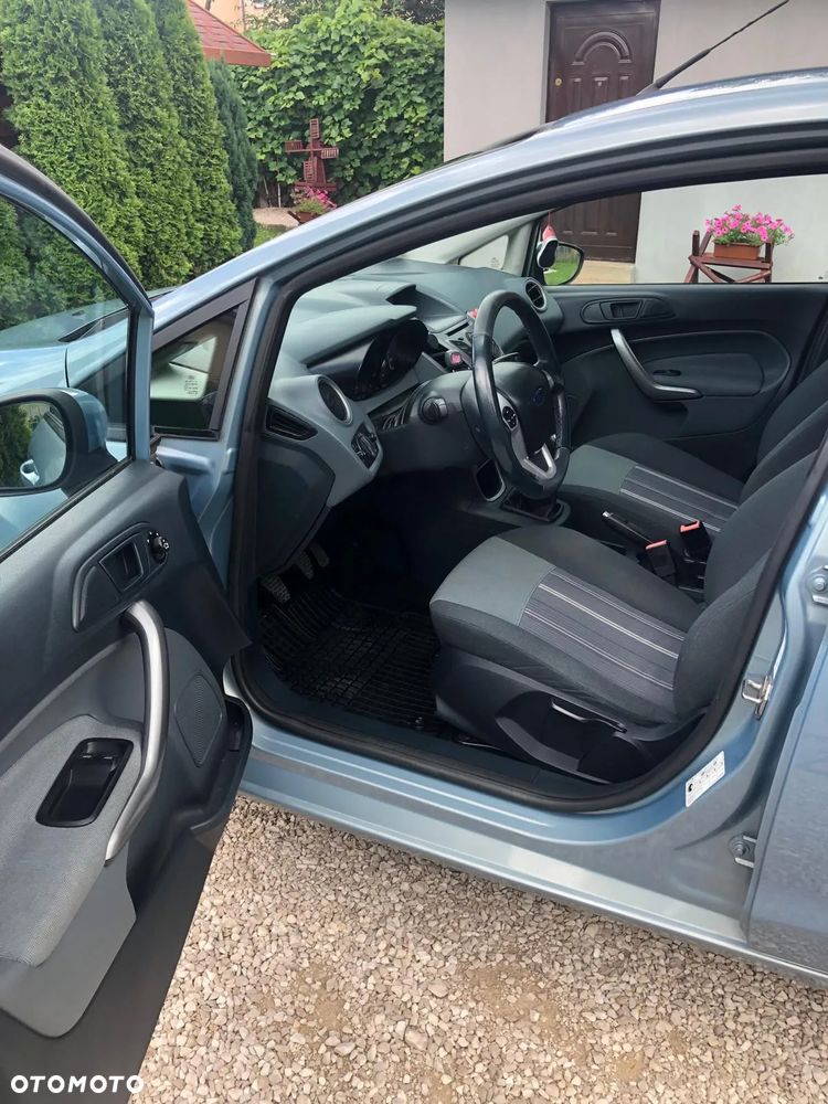 Ford Fiesta 1.6 TDCi Platinium X - 9
