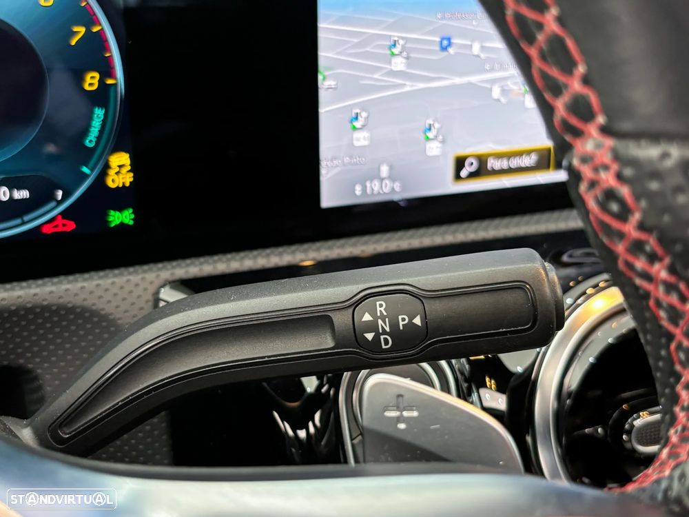 Mercedes-Benz A 250 Limousine - 20