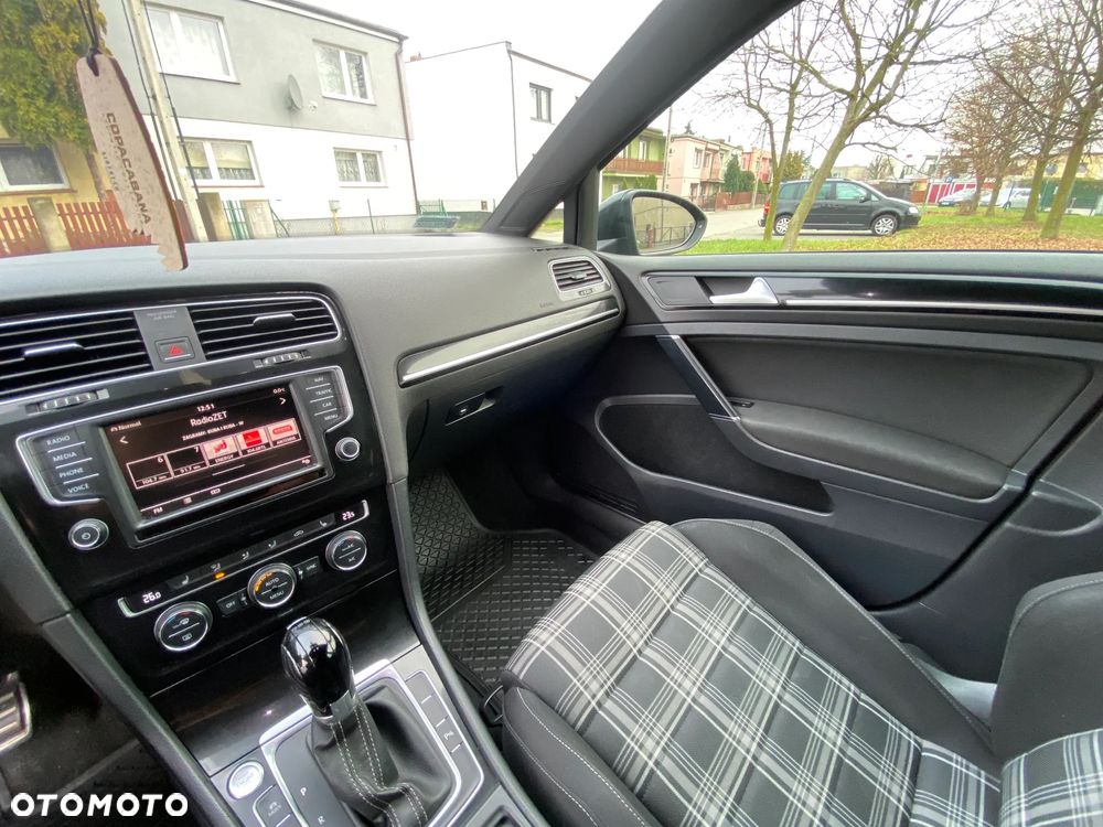 Volkswagen Golf 2.0 TDI BMT GTD DSG - 15