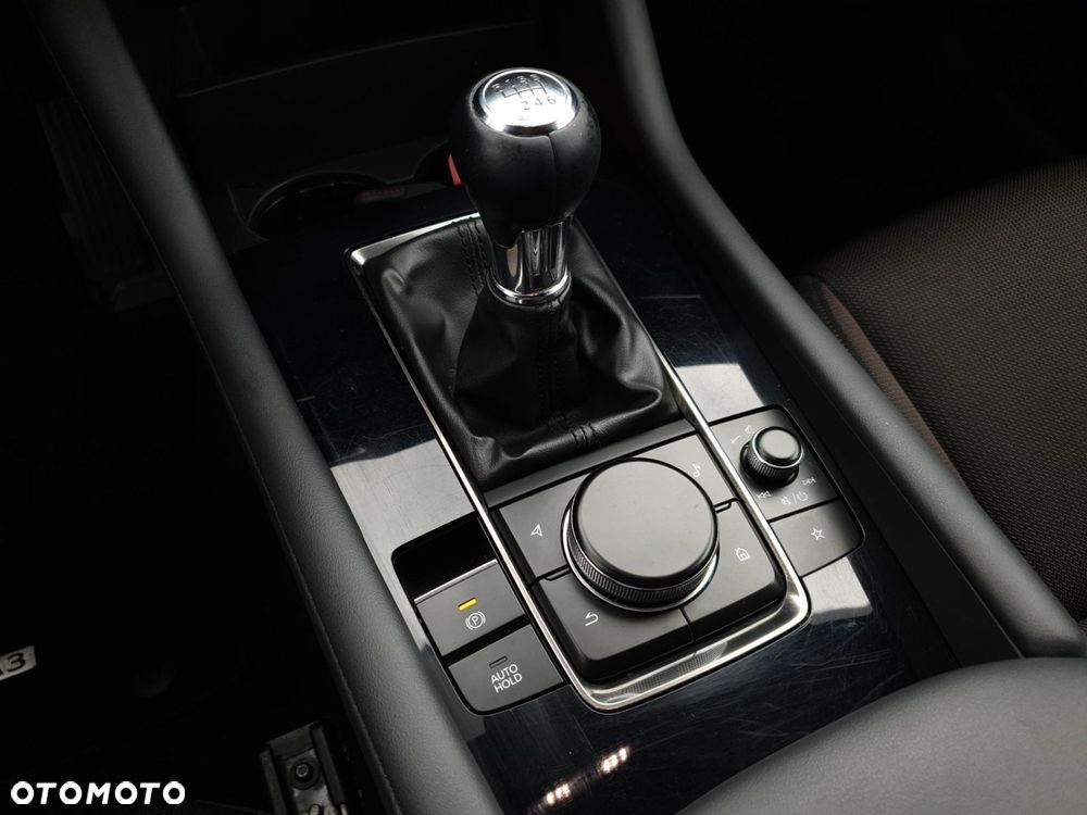 Mazda 3 - 15