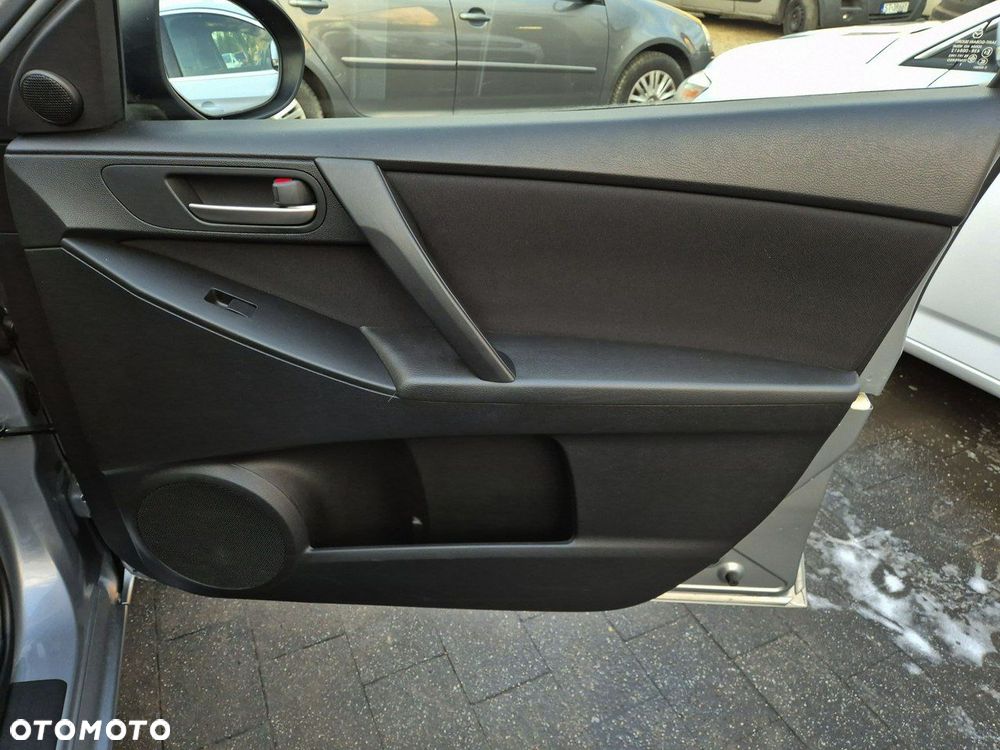 Mazda 3 2.0 MZR DISI Edition - 28