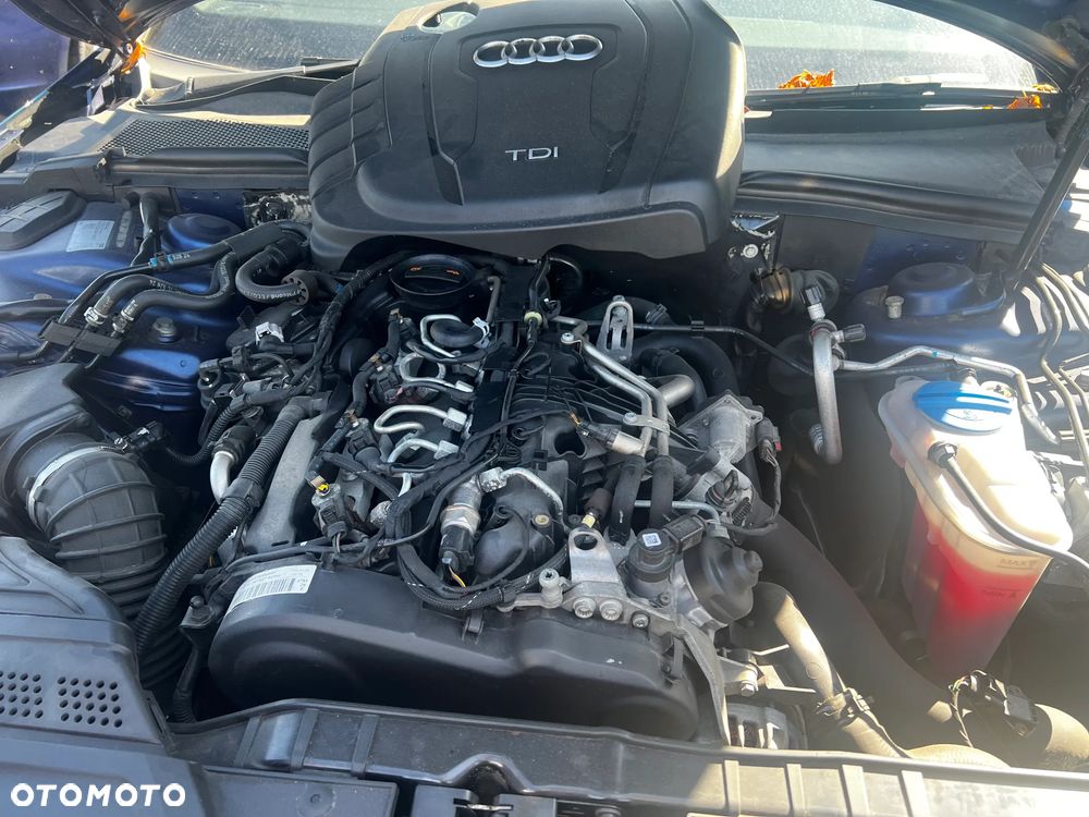 SILNIK KOMPLETNY CGL CGLC AUDI A5 8T A4 B8 Q5 8R 177KM - 3
