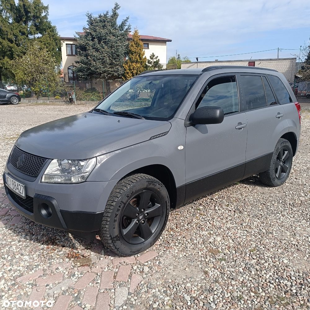 Suzuki Grand Vitara - 1