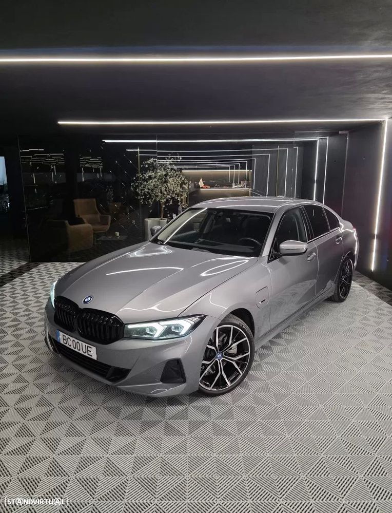 BMW 320 e Line Sport Auto - 2
