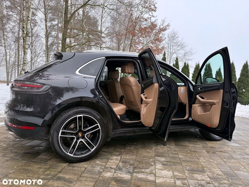 Porsche Macan - 15