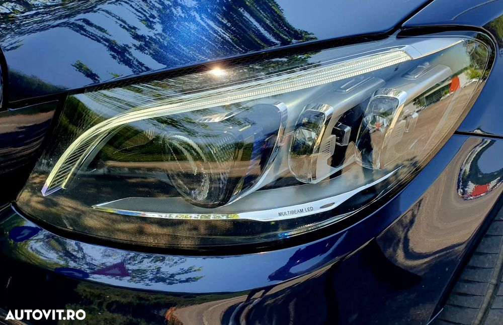 Mercedes-Benz C - 9
