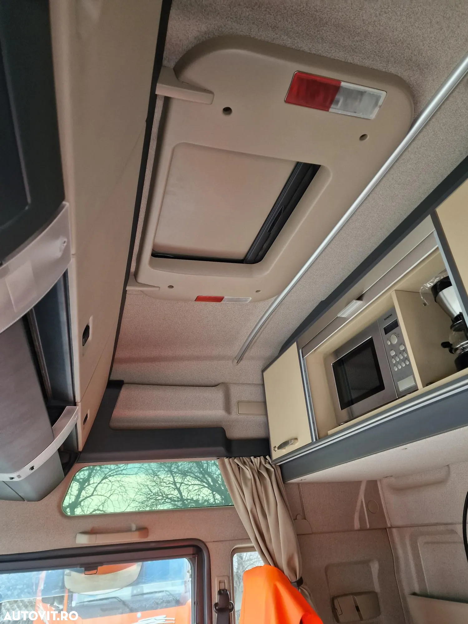 MAN TGX 33.640 6x4, 2019, 353.513km, 650CP euro 6, XXL, cutie automata+INTARDER 6 trepte, 2 paturi, goarne, parasolar, girofar, Anv balon punte fata NOI, posibilitate leasing PROMOTIE 50.900 EUR+Tva - 10