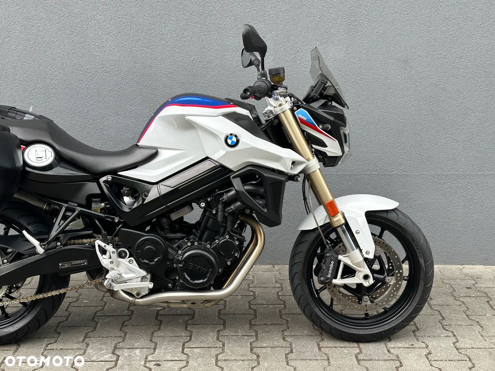 BMW F - 10