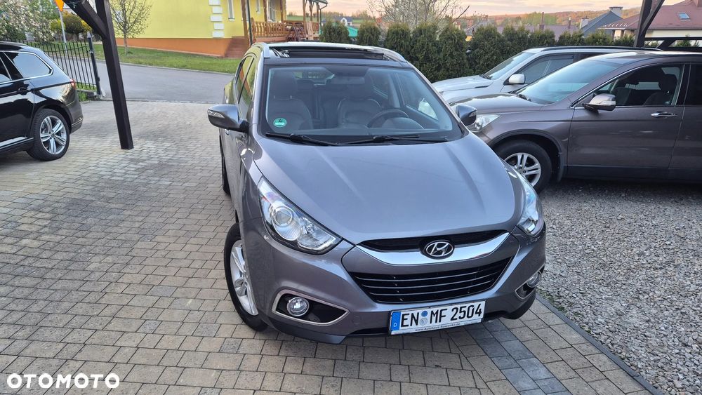 Hyundai ix35 2.0 4WD Automatik Premium - 2