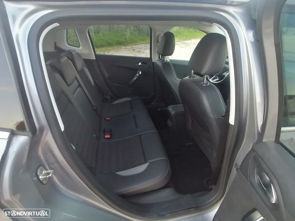Peugeot 2008 1.4 HDi Active - 7