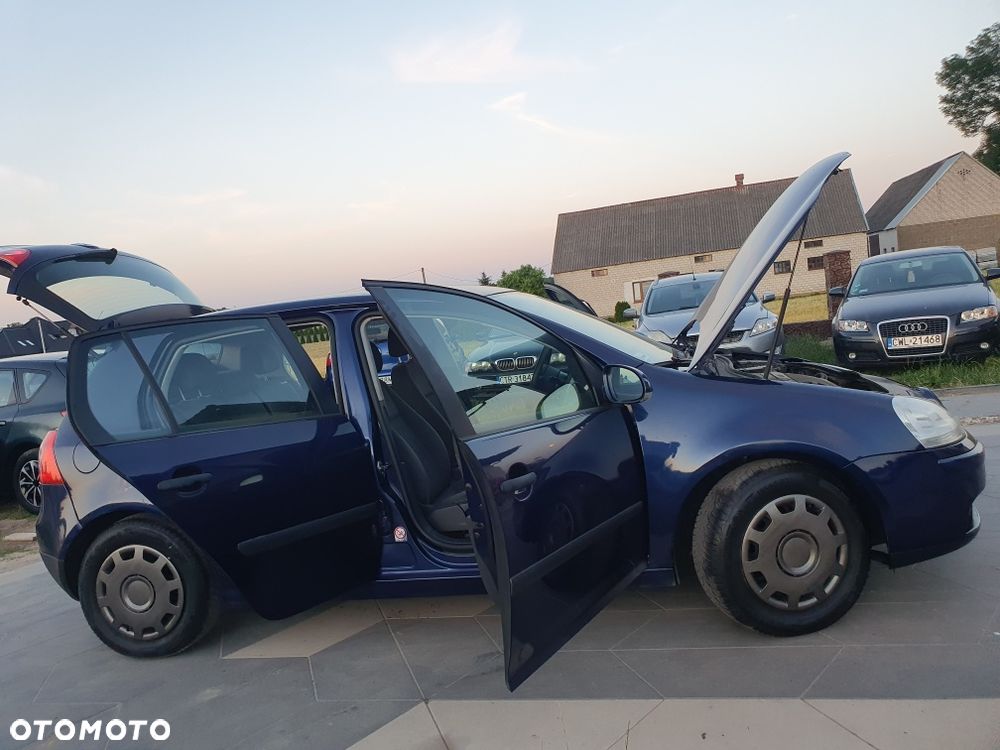 Volkswagen Caddy - 8