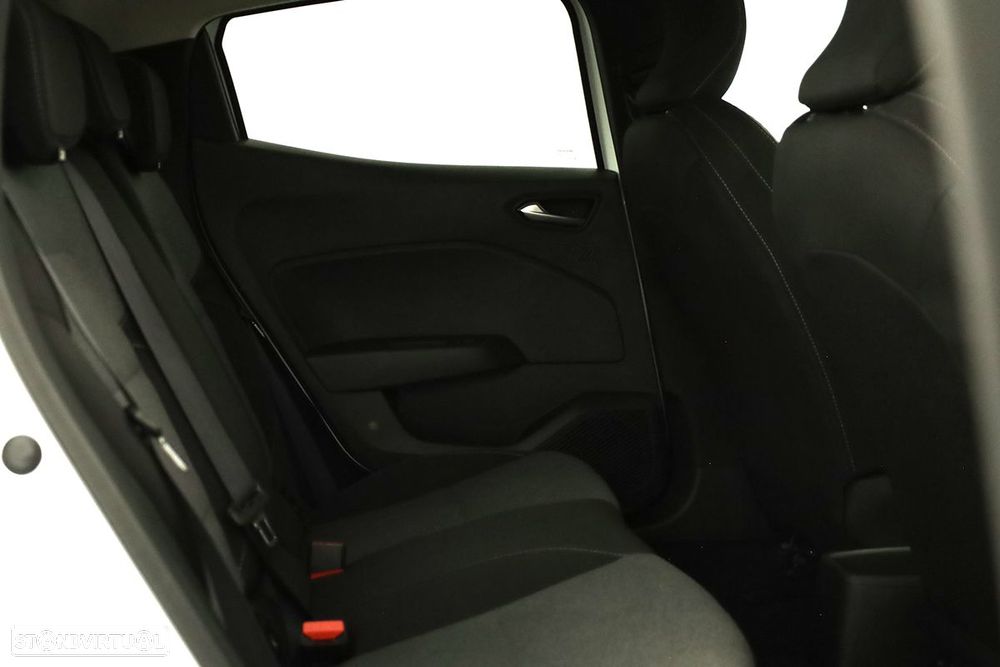 Renault Clio 1.0 TCe Evolution - 22