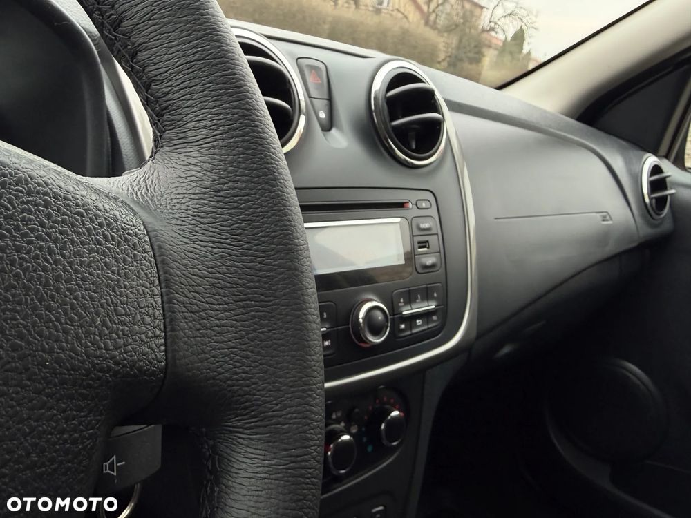 Dacia Sandero - 25