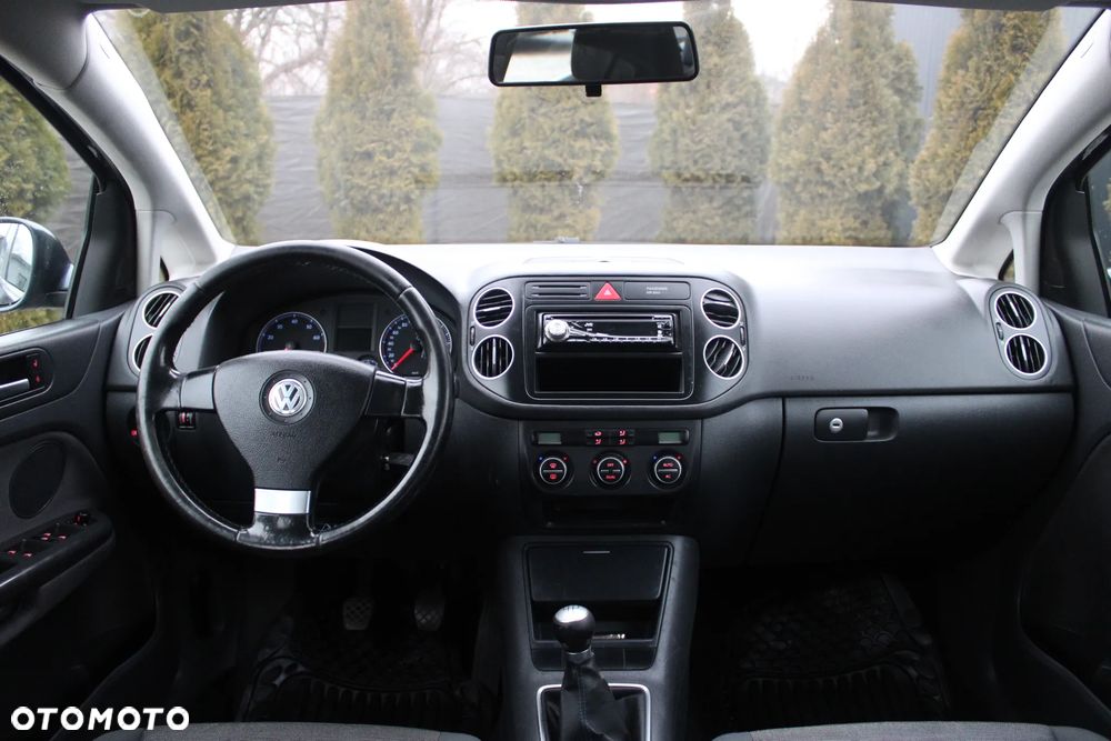 Volkswagen Golf Plus 1.6 Edition - 24