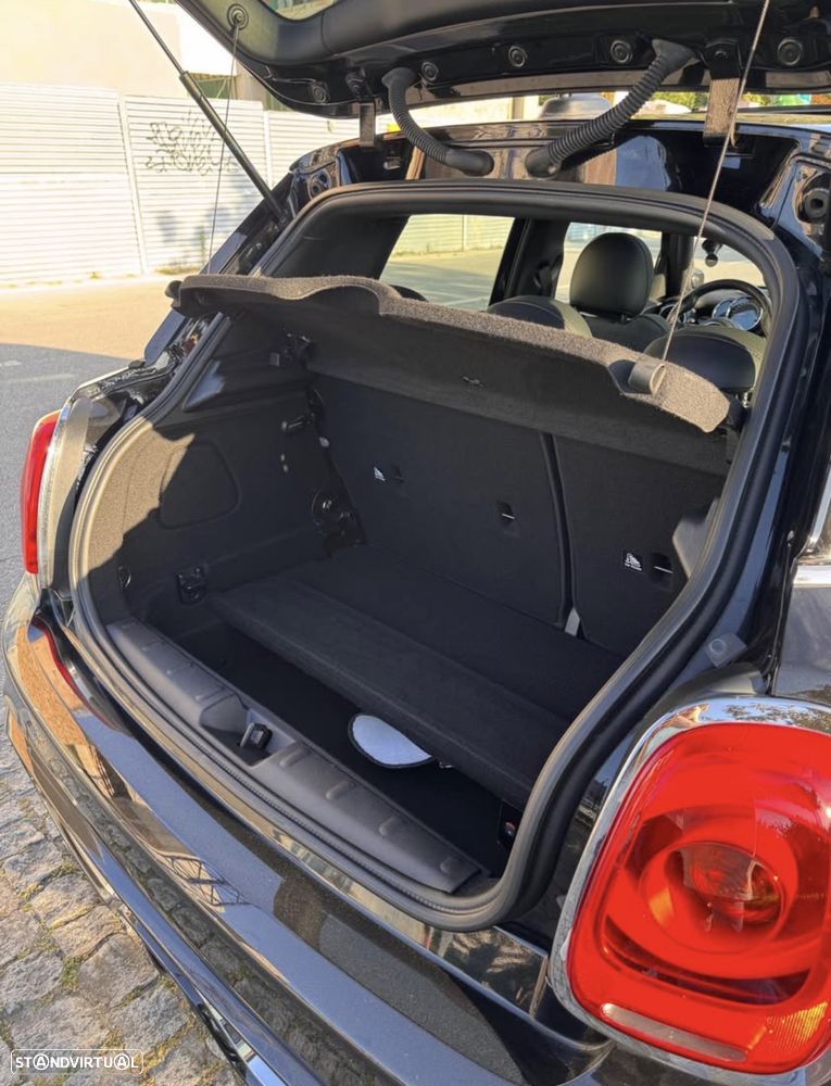MINI 5 Portas Cooper S Aut. - 9