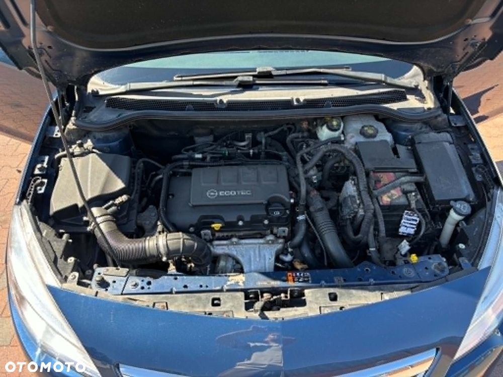 Opel Astra 1.4 T Cosmo - 5
