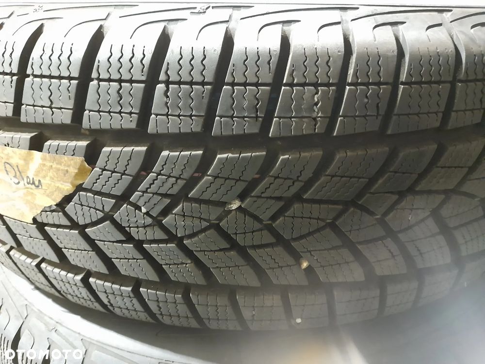 Opony zimowe Goodyear UltraGrip Performance+ SUV 215/65 17" 99V M+S - 5