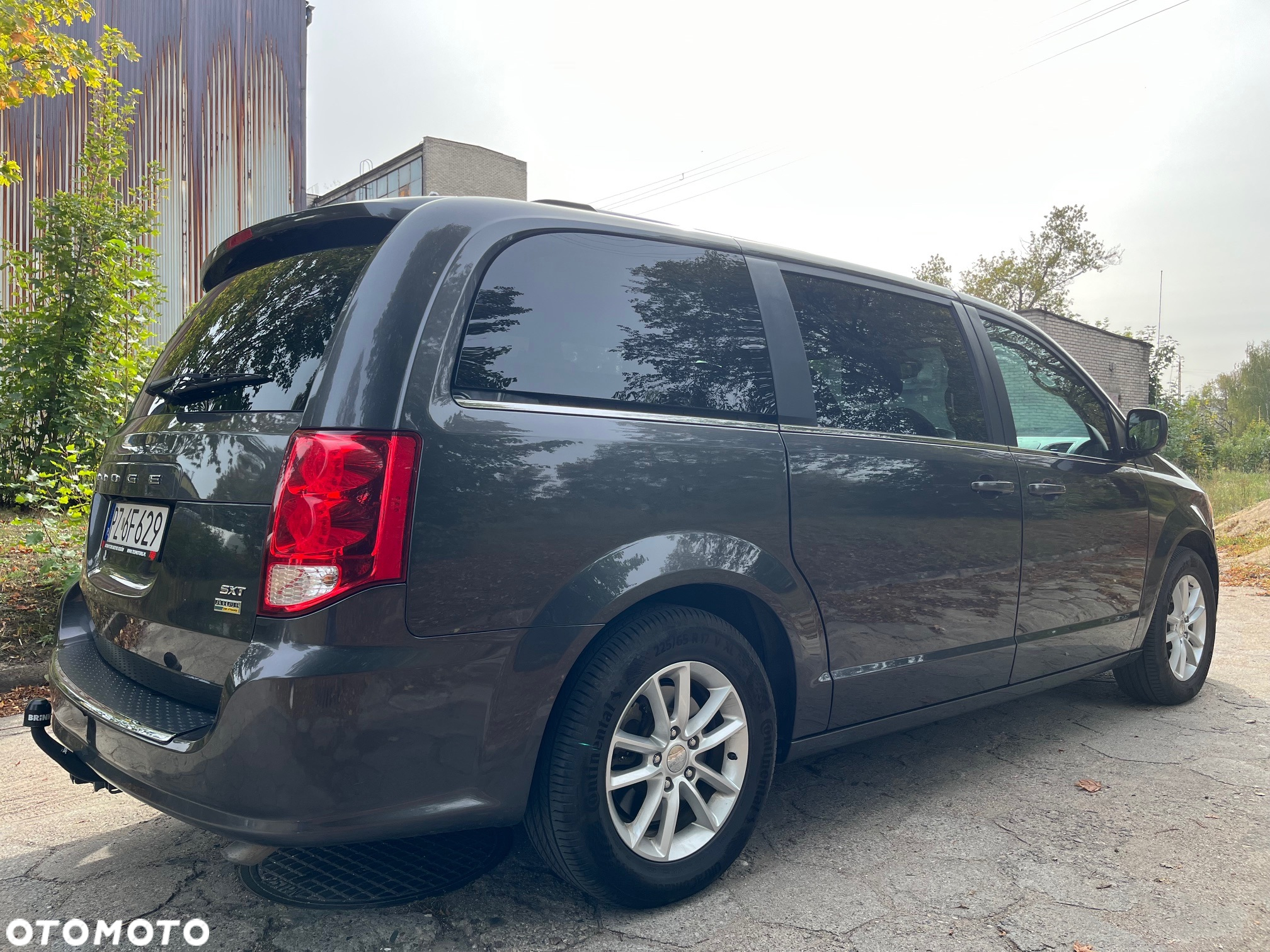 Dodge Grand Caravan - 4