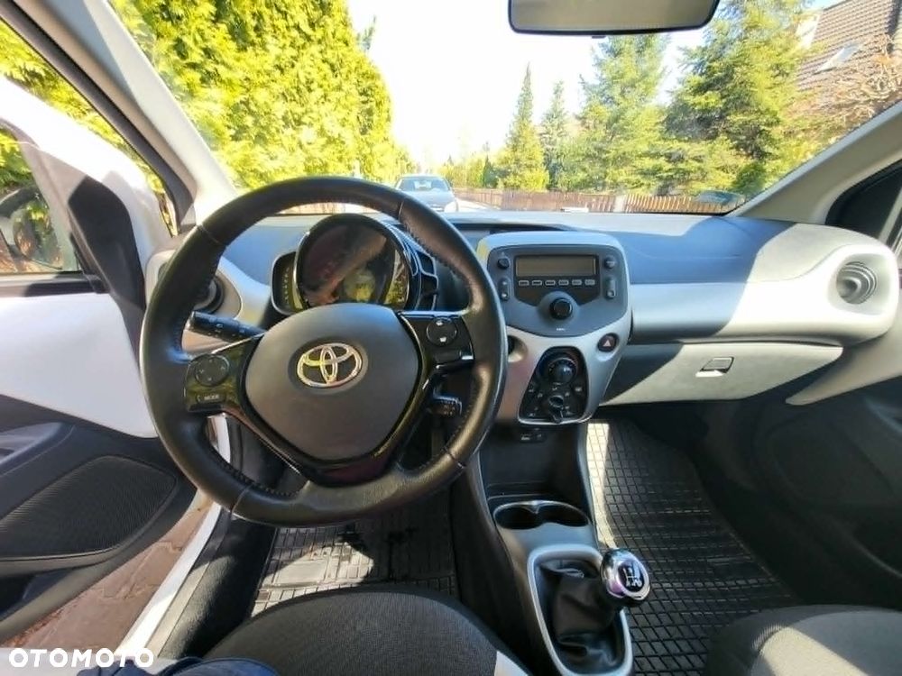 Toyota Aygo 1.0 VVT-i Sprint EU6 - 10