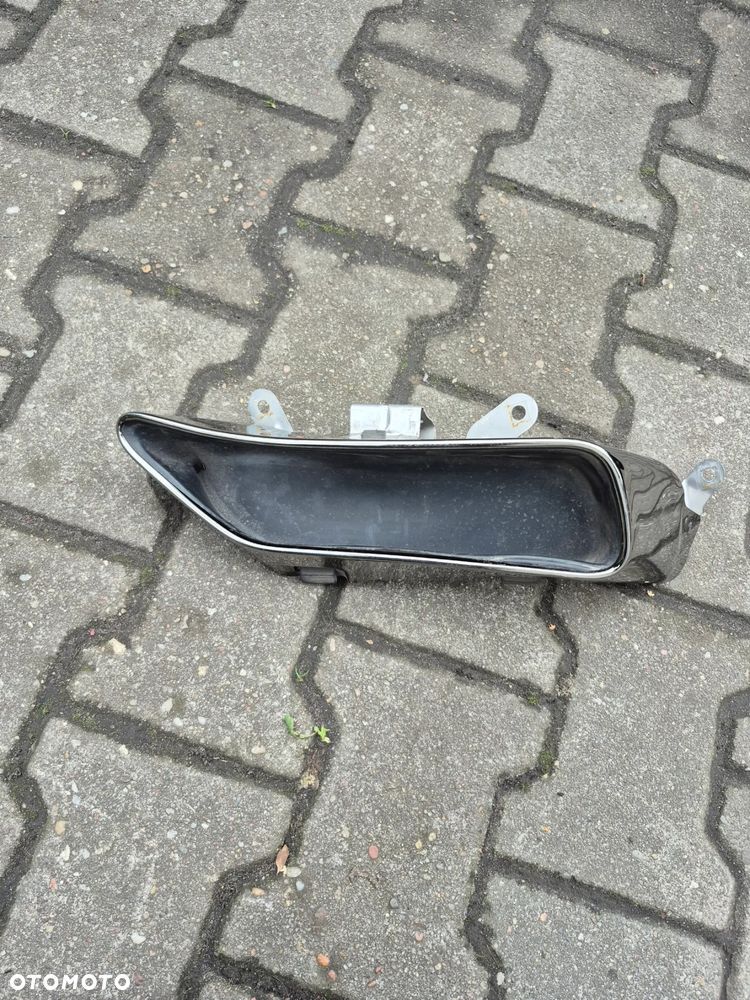 Audi A4 S4 Avant A5 prawa końcówka wydechu 8W0253826Q - 1
