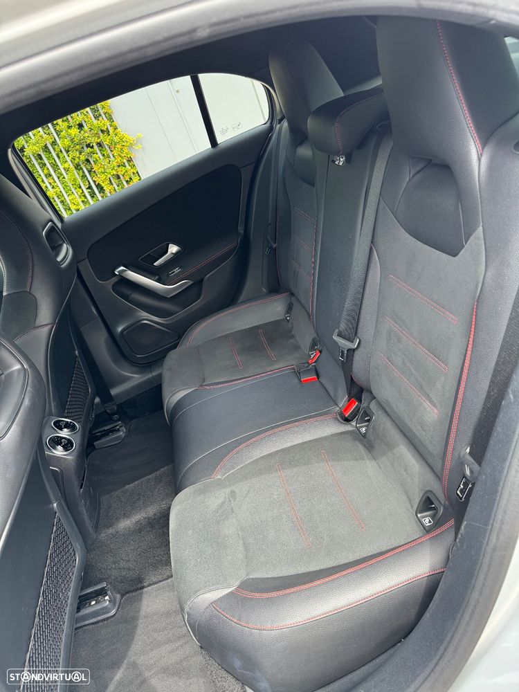 Mercedes-Benz A 200 AMG Line Aut. - 23