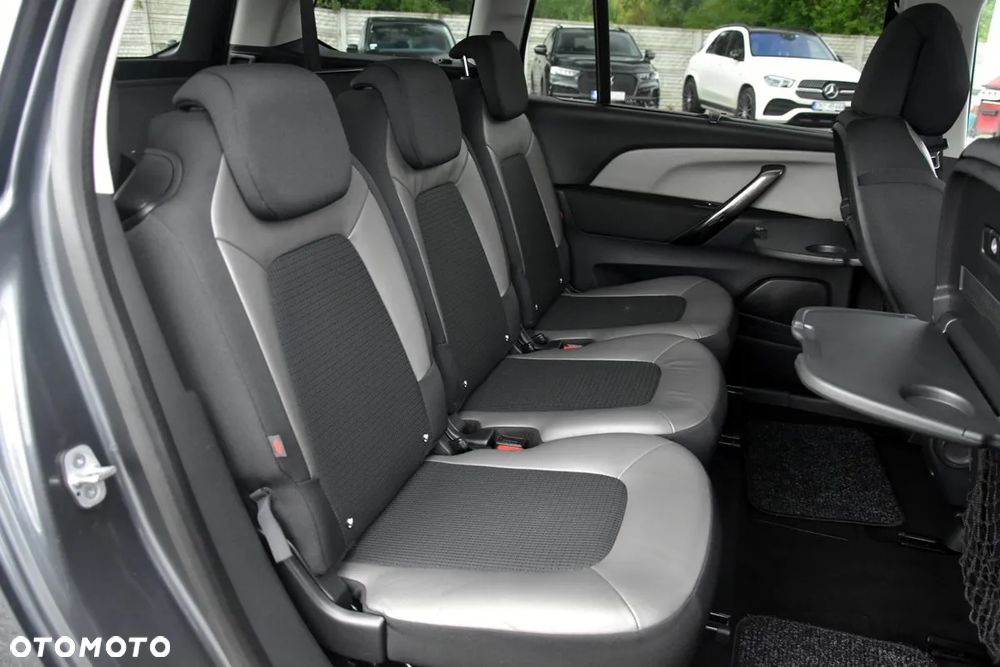 Citroën C4 Grand Picasso BlueHDi 150 EAT6 SHINE - 24