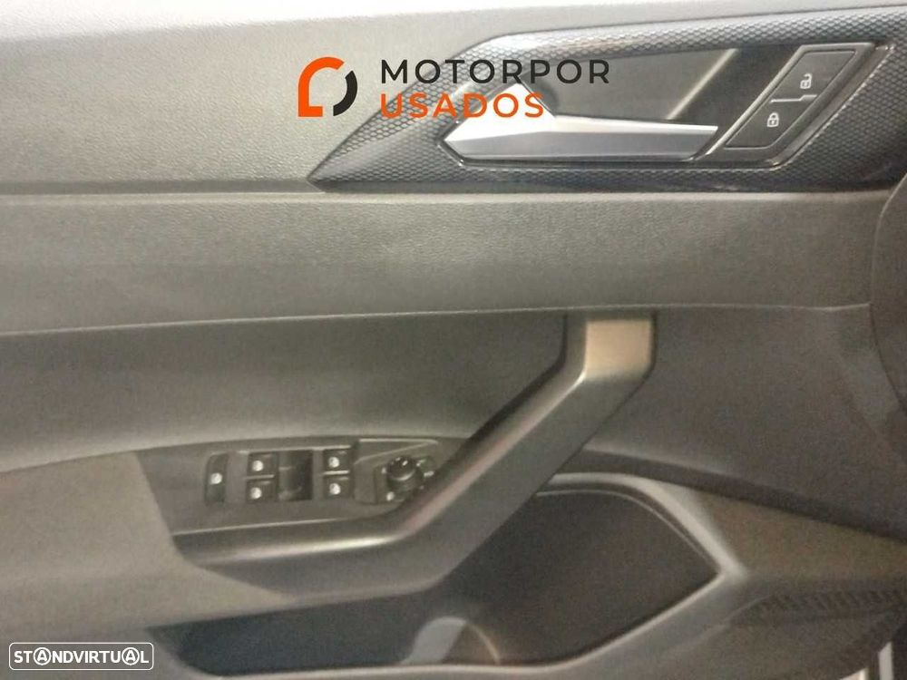 VW Taigo 1.0 TSI - 12