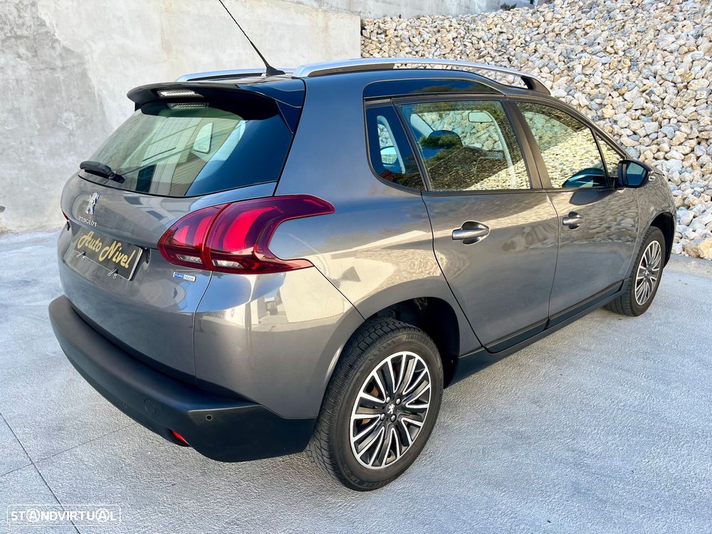 Peugeot 2008 - 17